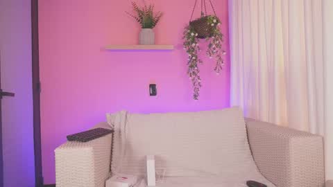 _jessica1 online show from April 13, 1:59 pm