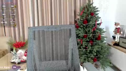 _joliie_ online show from November 19, 6:50 pm