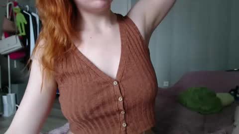 Snapshot of _katemiller_ chatting on March 5, 8:32 am katemiller online show from March 5, 8:32 am