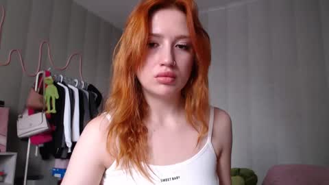 Snapshot of _katemiller_ chatting on February 27, 5:51 am katemiller online show from February 27, 5:51 am