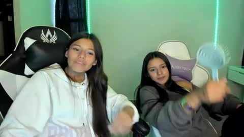 khloe sweet online show from February 25, 9:15 pm