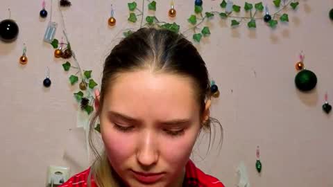 _kikiclark_ online show from February 12, 10:13 pm