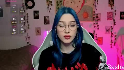 _kitekat_ online show from December 1, 7:23 pm