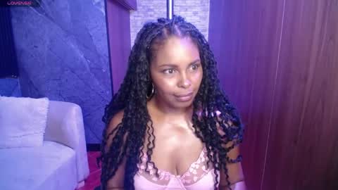 _kristen_1_ online show from May 5, 1:17 pm
