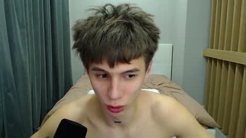 Snapshot of _kurt chatting on January 5, 5:41 pm Kurt online show from January 5, 5:41 pm