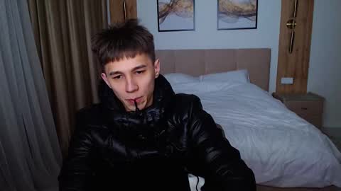 Snapshot of _kurt chatting on February 15, 6:01 pm Kurt online show from February 15, 6:01 pm