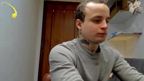 Layne online show from March 11, 9:12 am