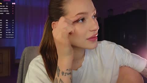 Alice online show from January 31, 2:28 pm