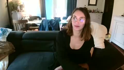 Snapshot of _little_blake chatting on October 22, 7:33 am _little_blake online show from October 22, 7:33 am