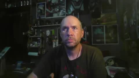 That guy online show from November 17, 9:17 pm