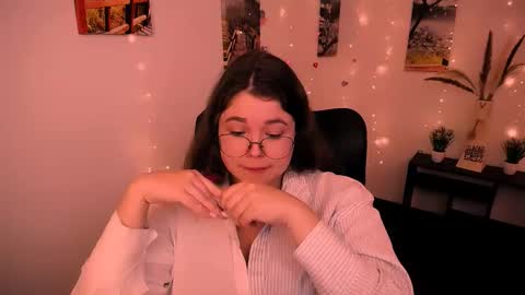 Snapshot of _lovely_mary chatting on September 12, 8:16 am Mary online show from September 12, 8:16 am