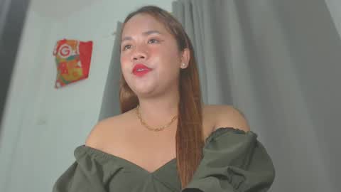 _lovelyyan69_ online show from March 6, 6:59 pm