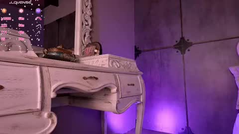 Snapshot of _luna_dupont_ chatting on March 6, 11:36 am  Luna  online show from March 6, 11:36 am