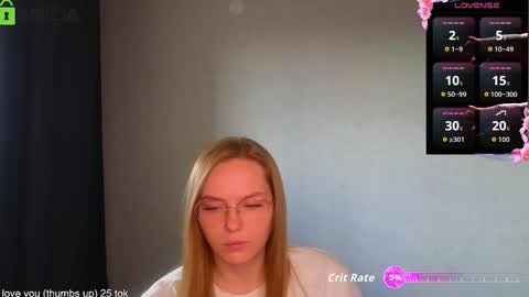 Snapshot of _lysafeta_ chatting on October 10, 6:30 am Welcome guys  Pleasure to see you all here  My name is Lysafeta and MichaelaTip menu is active Private is open  online show from October 10, 6:30 am