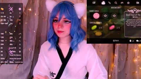 Snapshot of _marcelline_ chatting on October 15, 9:32 am Kira online show from October 15, 9:32 am
