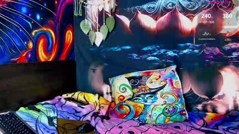 Maya online show from April 21, 10:28 pm