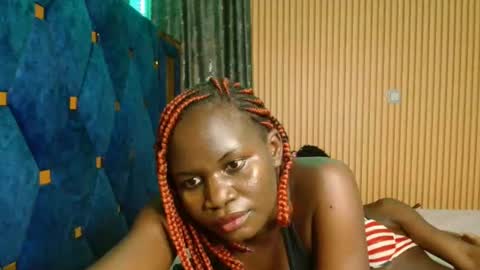 Milah online show from November 14, 1:08 am