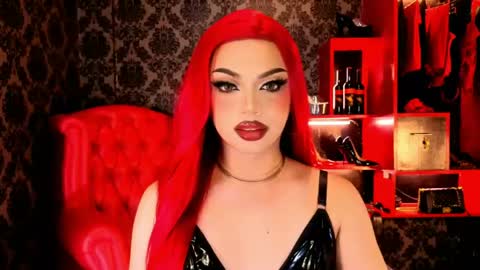 Raven Strauss online show from May 9, 6:47 pm