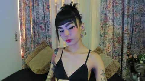 Snapshot of _mizuki chatting on January 21, 2:37 pm mizuki  online show from January 21, 2:37 pm