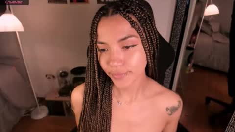 Nati - Independ model online show from October 1, 4:11 am