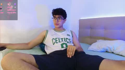 Nicolas online show from November 26, 8:27 pm