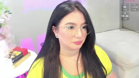 Snapshot of _nina_sweet chatting on September 27, 12:14 pm online show from September 27, 12:14 pm