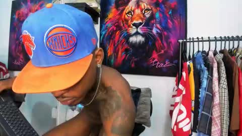 Kevin  online show from October 27, 10:21 pm