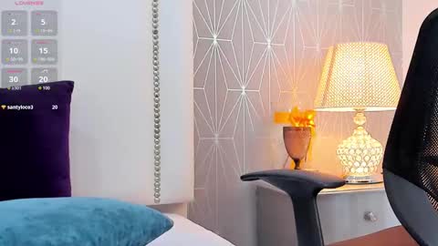  peach1  online show from March 19, 3:17 pm