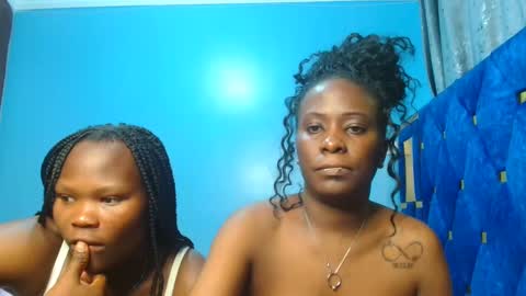 Peach online show from March 4, 9:54 pm