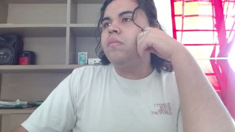   online show from July 7, 11:58 am
