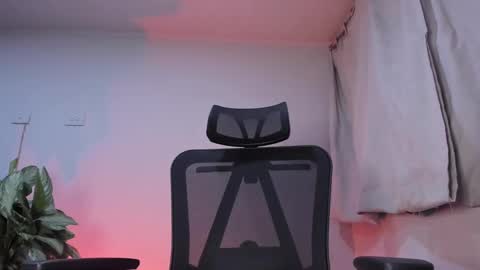 Snapshot of _purplecherry_ chatting on October 7, 3:24 am Cherr online show from October 7, 3:24 am