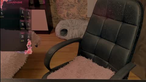 Snapshot of _red__fox__ chatting on January 28, 3:14 pm _red__fox__ online show from January 28, 3:14 pm