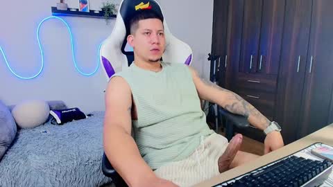 Roberto online show from January 30, 2:25 pm