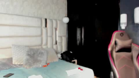 _sammy_ice online show from February 4, 6:46 am