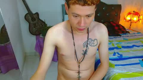 santi online show from April 12, 7:45 am