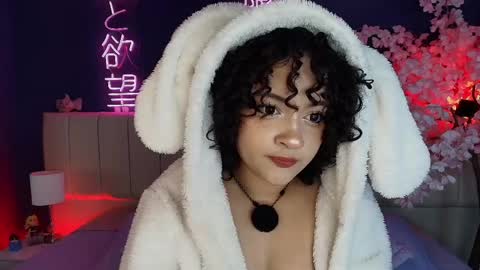 Sara online show from April 3, 4:08 am