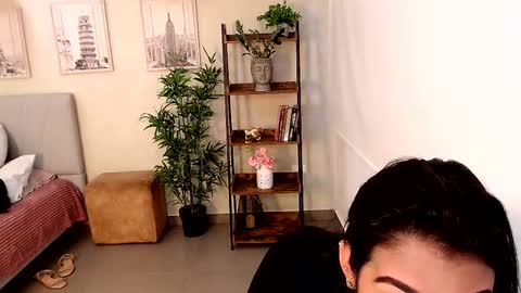 Sassy Girl online show from February 14, 7:02 pm