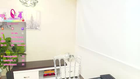 Sassy Girl online show from September 30, 6:07 pm