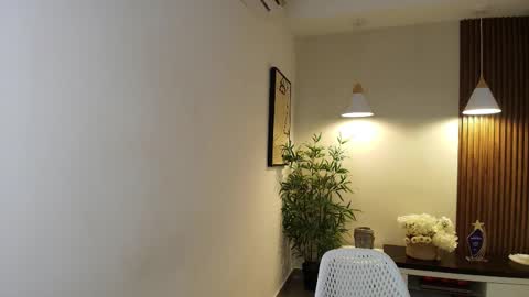 Sassy Girl online show from March 27, 4:52 pm