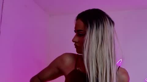 Scarlett online show from September 20, 9:45 am