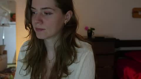 Lia online show from May 25, 6:47 pm