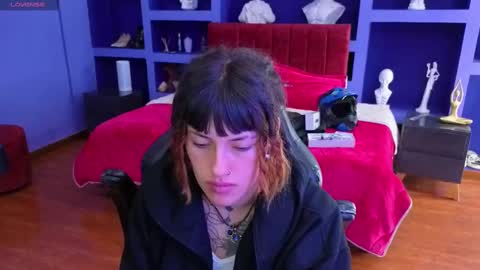 _sharlotte777 online show from September 18, 4:55 pm