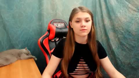 Mari online show from September 10, 7:37 pm