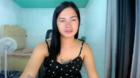 _sophie_69 online show from February 18, 7:08 am