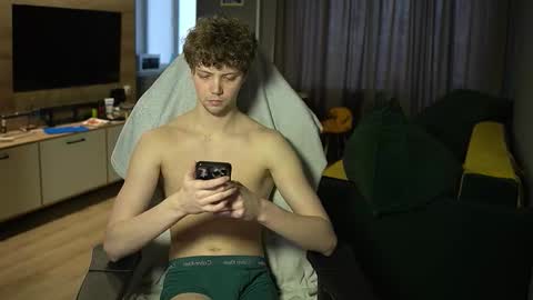 OLIVERpvt is open online show from February 26, 1:14 pm