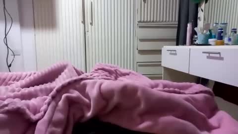 Snapshot of _spider_dick_ chatting on February 25, 1:52 am Alejandro Pinzon online show from February 25, 1:52 am