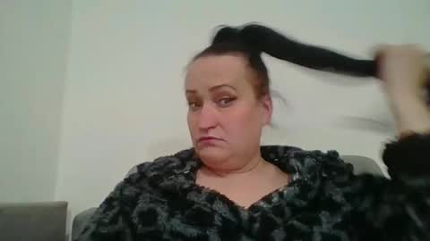 Melisa online show from October 18, 3:05 pm