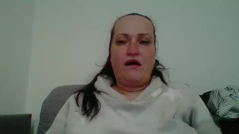 Melisa online show from November 1, 5:01 pm