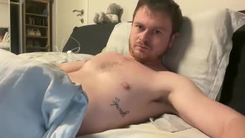 _stevie___ online show from February 15, 8:51 pm