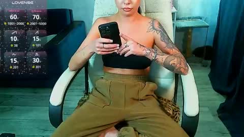 Milana   welcome to my world  online show from May 11, 7:37 am